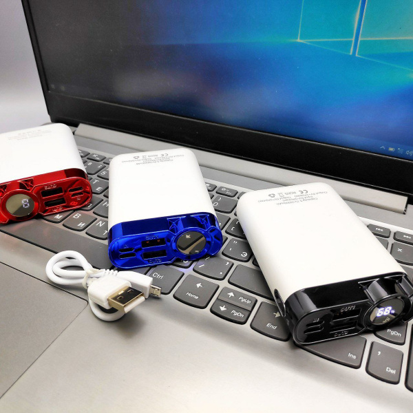 Портативное зарядное устройство Power Bank 10000 mAh / Цифровой индикатор, Micro, Type C, 2 USB-выхода